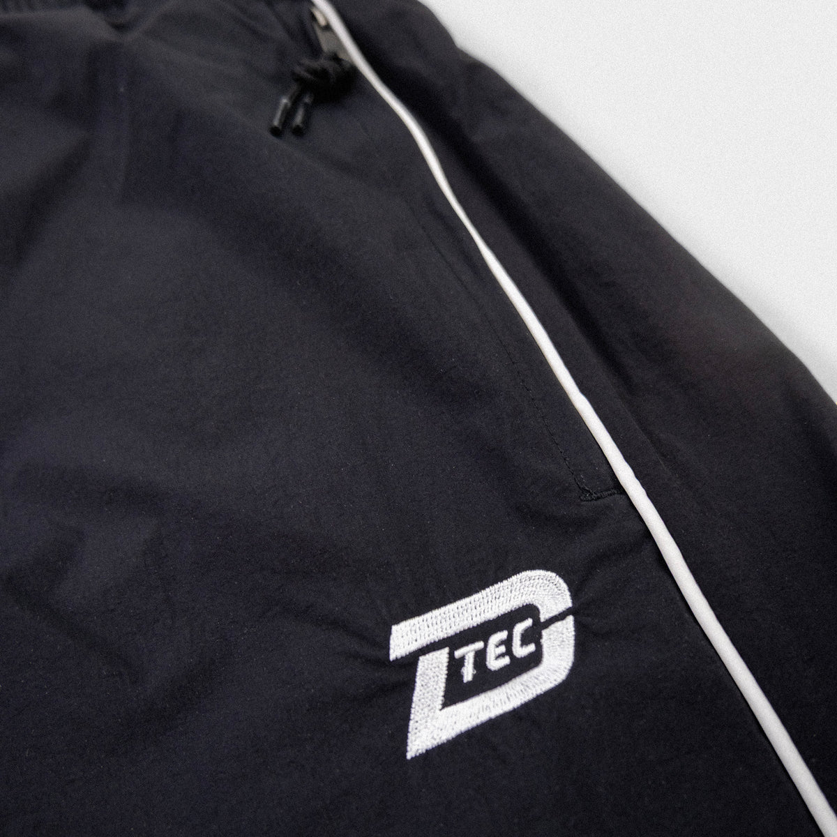 D-Tec Nylon Track Pant - Black